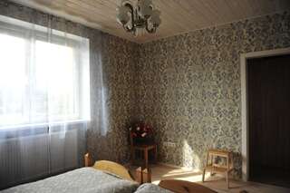 Гостевой дом Lesnaya Paulinka Mlyny Двухместный номер с 2 отдельными кроватями и ванной комнатой-4